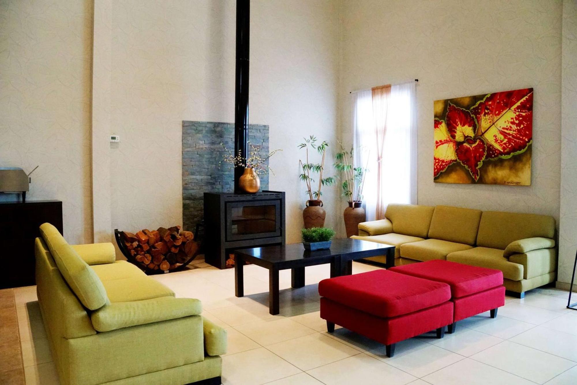 Howard Johnson Hotel & Resort Funes Dış mekan fotoğraf