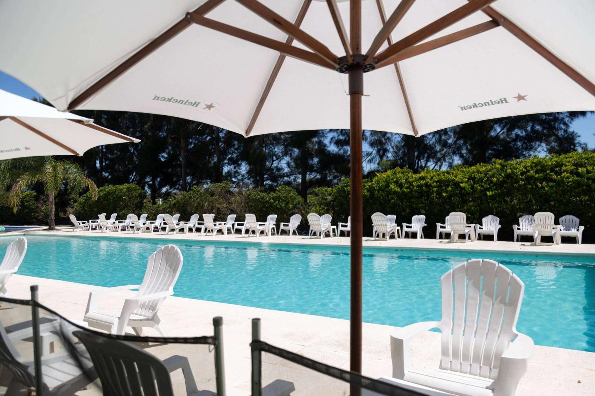 Howard Johnson Hotel & Resort Funes Dış mekan fotoğraf