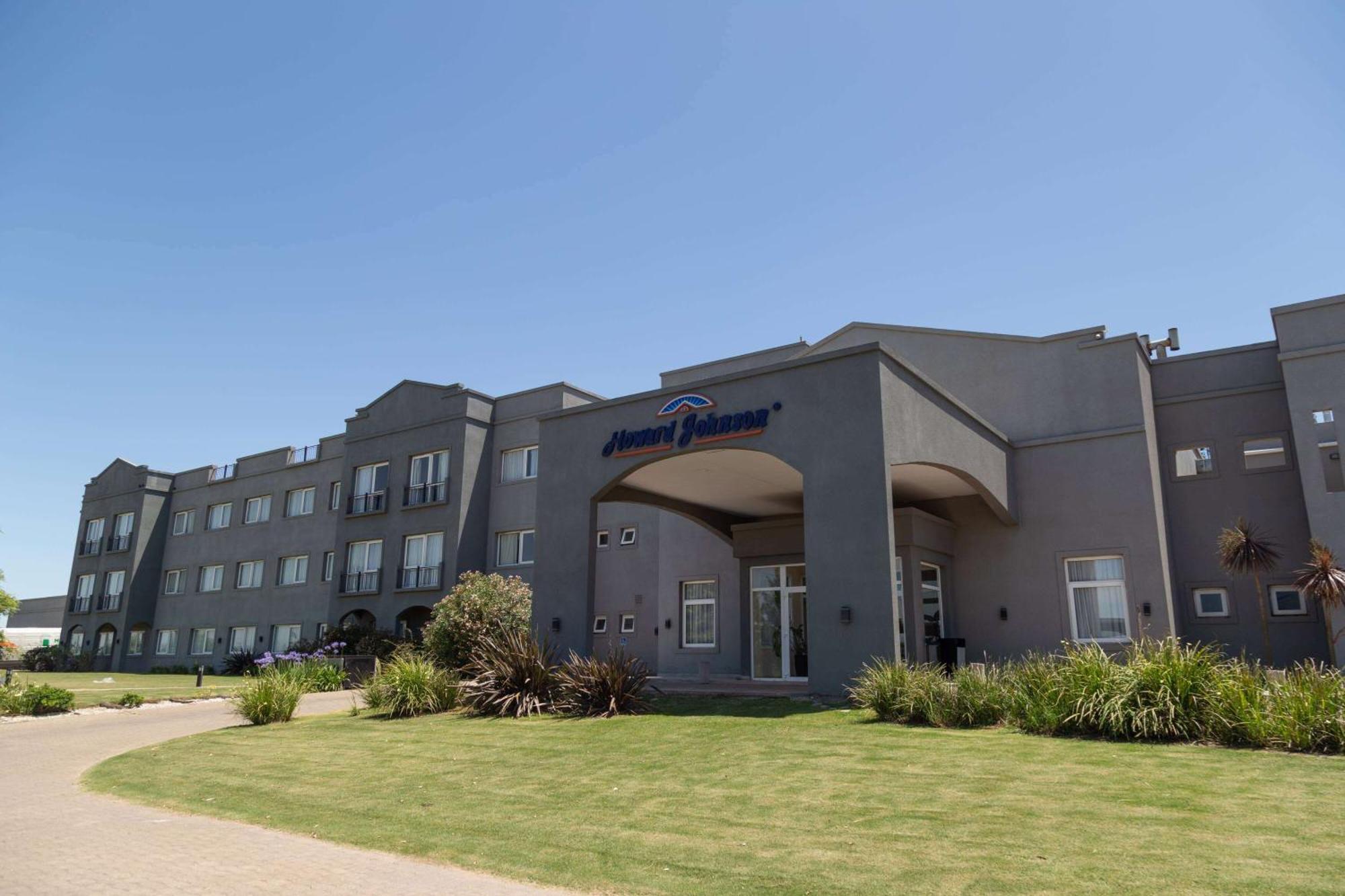 Howard Johnson Hotel & Resort Funes Dış mekan fotoğraf