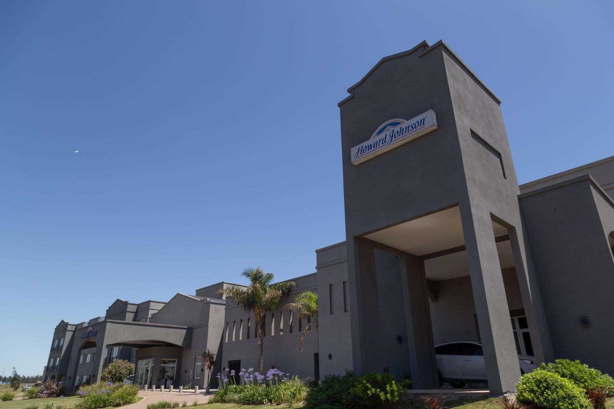 Howard Johnson Hotel & Resort Funes Dış mekan fotoğraf