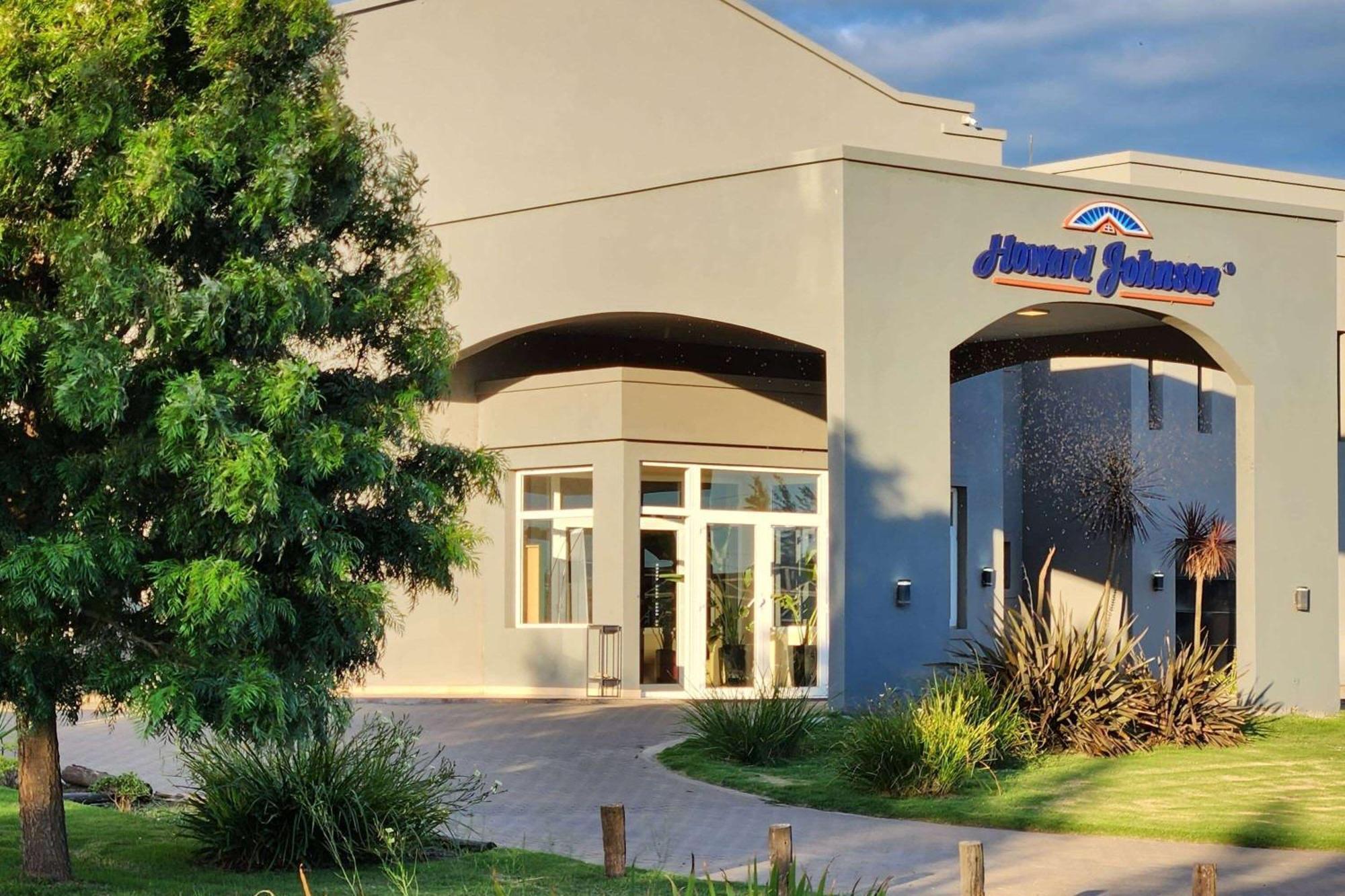 Howard Johnson Hotel & Resort Funes Dış mekan fotoğraf